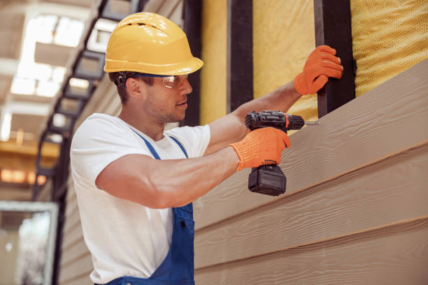 Siding Removal and Disposal in Roseburg, OR